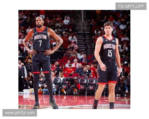 2019年火箭队与掘金队激战回顾精彩瞬间与战术分析