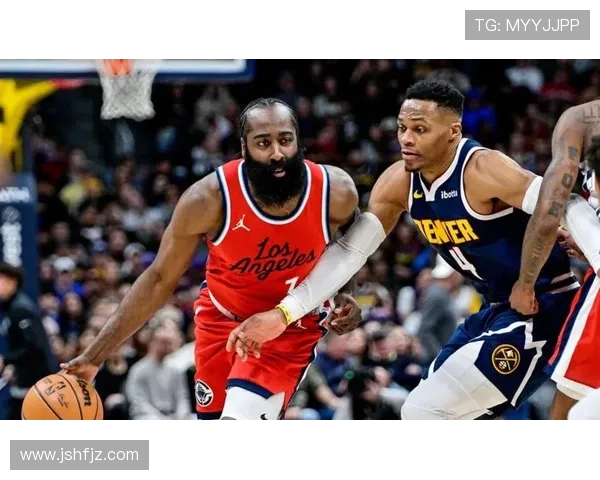 今天快船与掘金精彩对决回放全程回顾与精彩瞬间分析