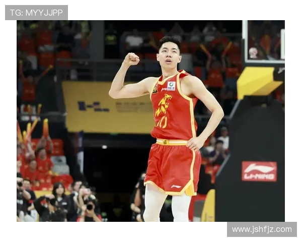 朱俊龙的奋斗之路与篮球梦想的追逐历程解析