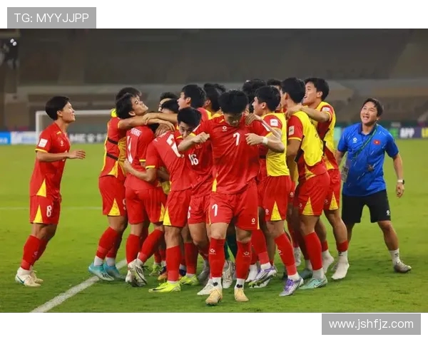 越南与马来西亚激战正酣谁将赢得东南亚足球的荣耀 越南与马来西亚激战正酣谁将赢得东南亚足球的荣耀