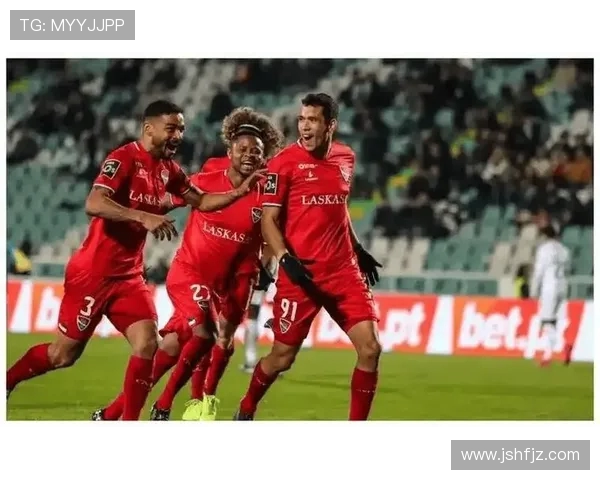 里斯本竞技迎战切尔西强强对话引发球迷热议与期待