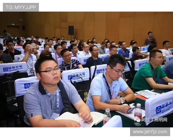 重庆攀岩队意识争议引发热议运动精神与竞技表现的深度探讨 重庆攀岩队意识争议引发热议运动精神与竞技表现的深度探讨